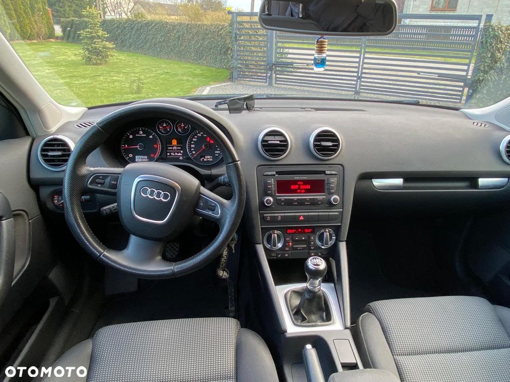 Audi A3 Sportback 2.0 TDI Ambition - 17