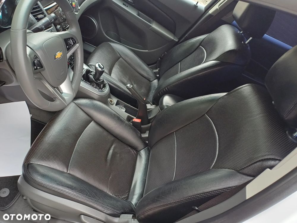 Chevrolet Cruze 2.0 VDCi LS - 7