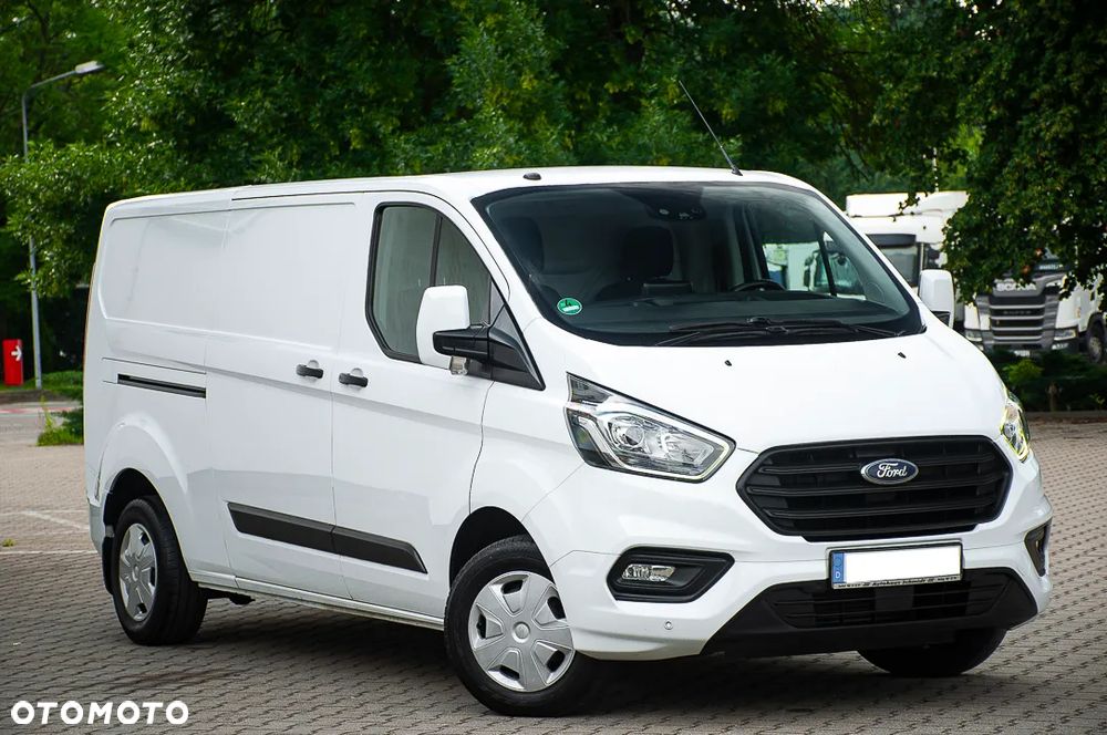 Ford Transit Custom - 10