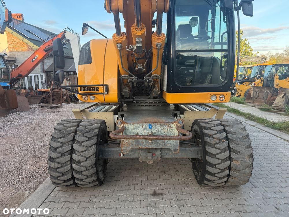 Liebherr A 918 Compact - 12