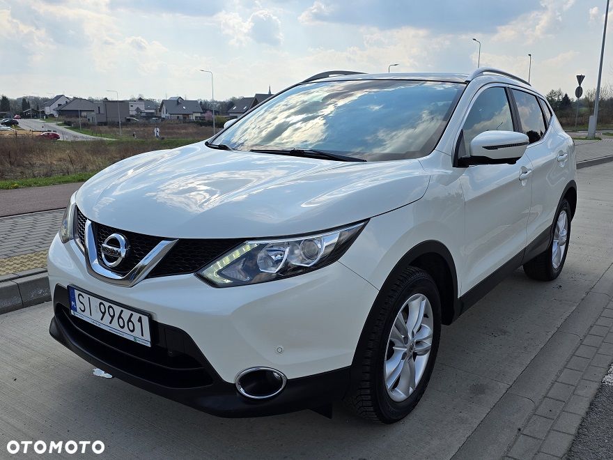 Nissan Qashqai 1.2 DIG-T N-Connecta - 1