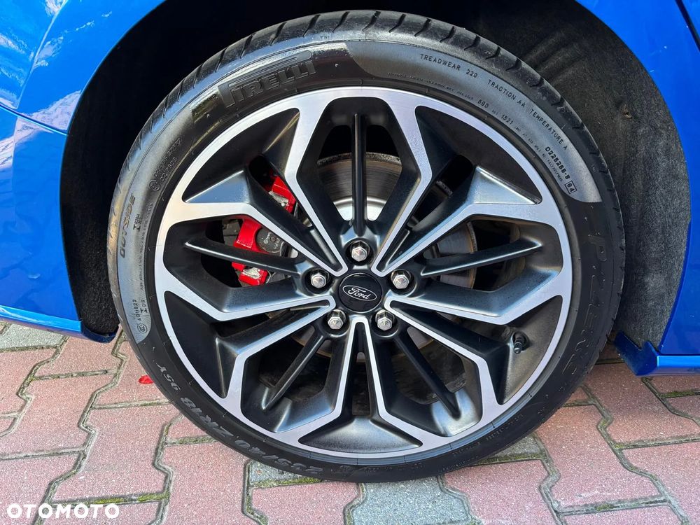 Ford Focus 2.0 EcoBlue ST-Line - 34