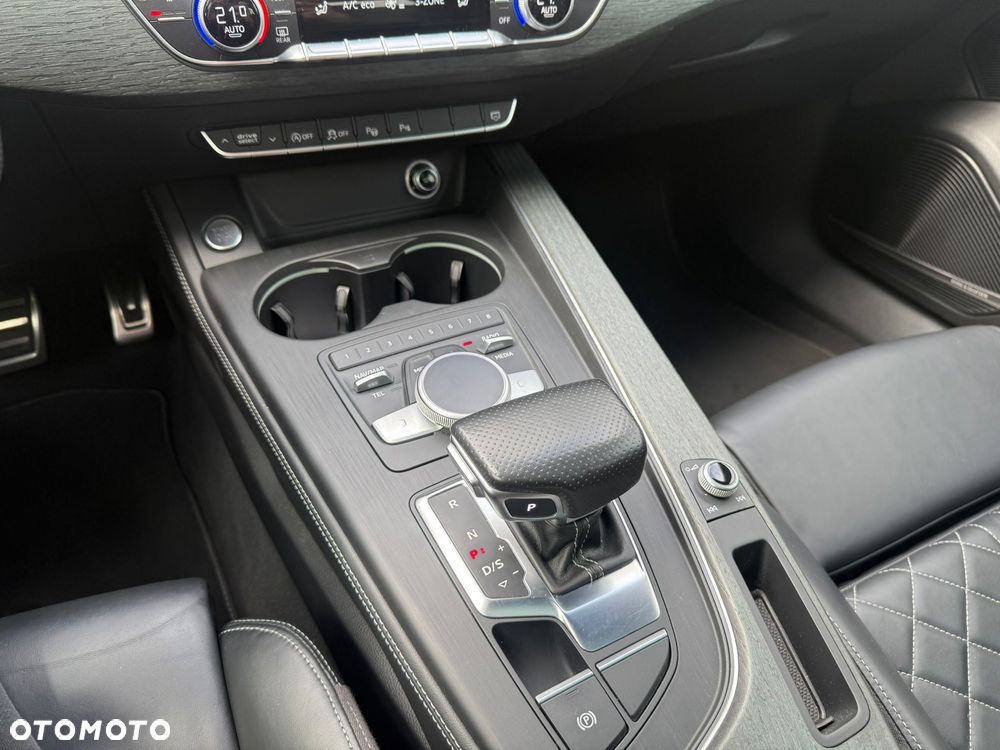 Audi A4 Avant - 21