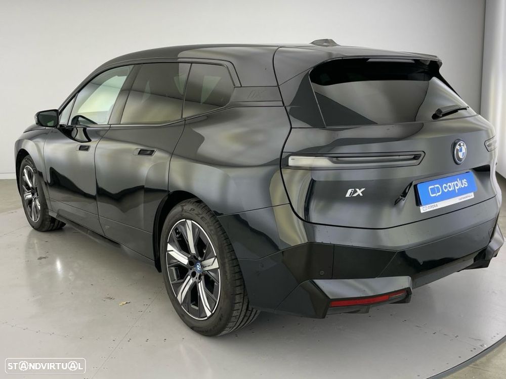 BMW iX xDrive 40 - 25