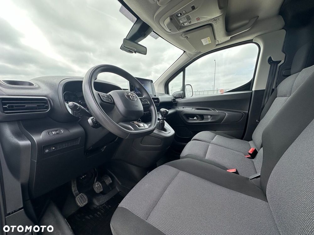 Toyota PROACE CITY - 11