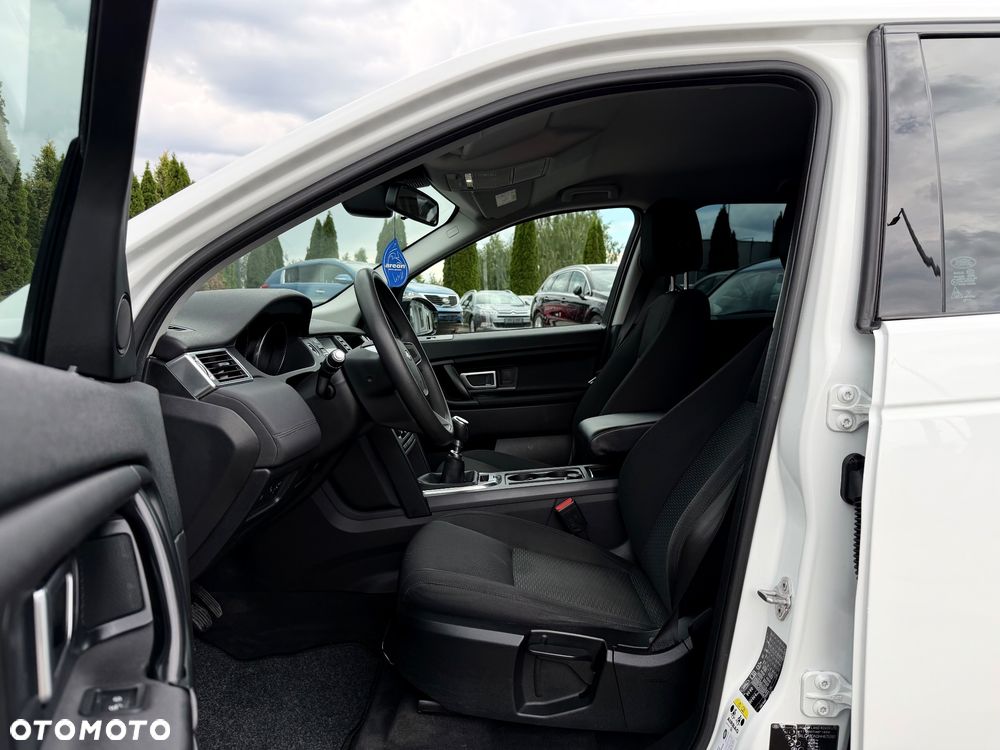 Land Rover Discovery Sport TD4 SE - 9