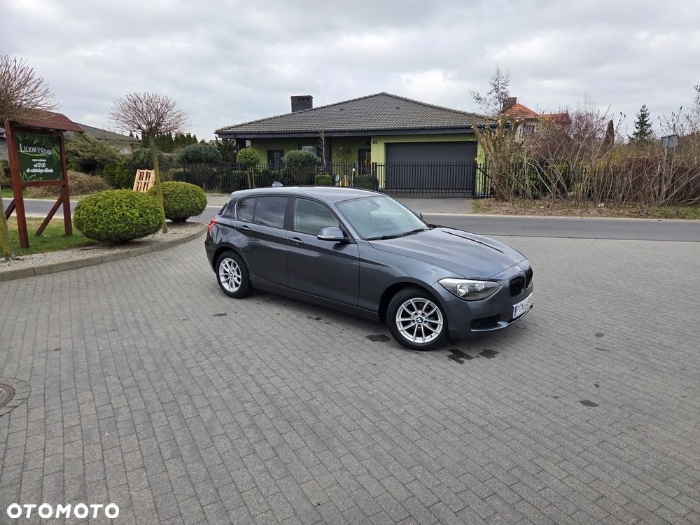 BMW Seria 1 116d DPF Edition Sport - 9
