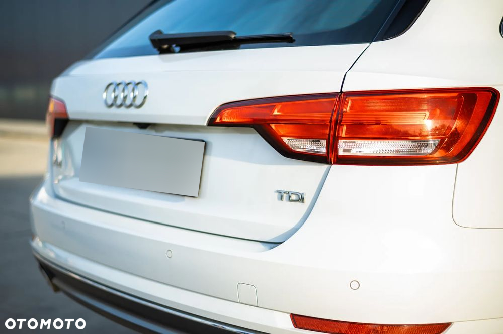 Audi A4 2.0 TDI clean diesel Multitronic - 9