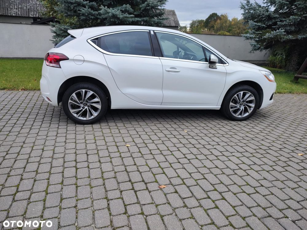 Citroën DS4 1.6 VTi SoChic - 2