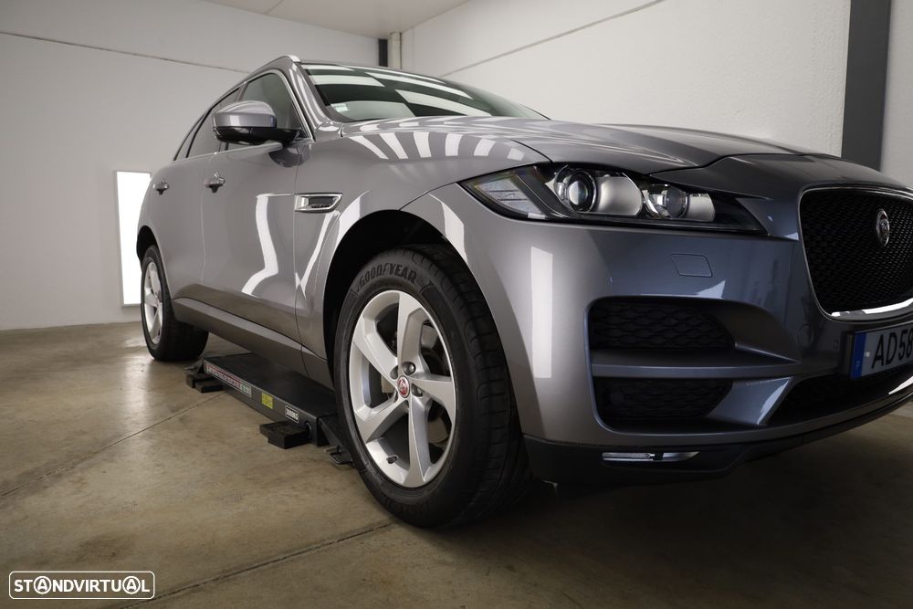 Jaguar F-Pace 2.0 i4D Prestige Aut. - 24
