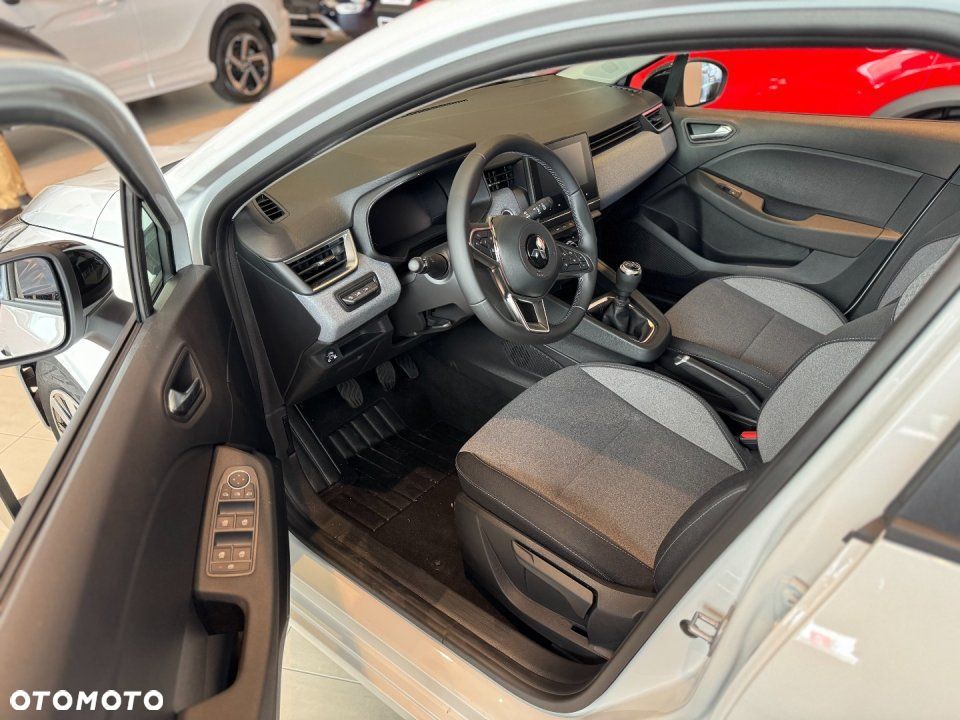 Mitsubishi Colt - 4