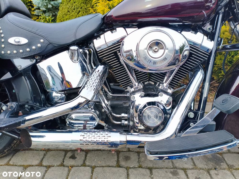 Harley-Davidson Softail Heritage Classic - 25