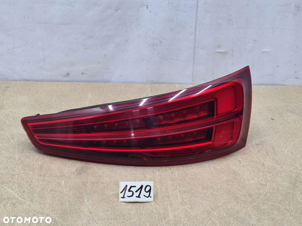 AUDI Q3 8U LIFT LAMPA PRAWA TYLNA TYŁ PRAWY W KLAPĘ TYLNA 8U0945094M - 1