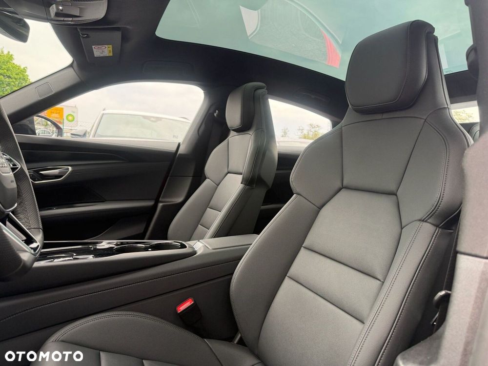 Audi e-tron GT - 16