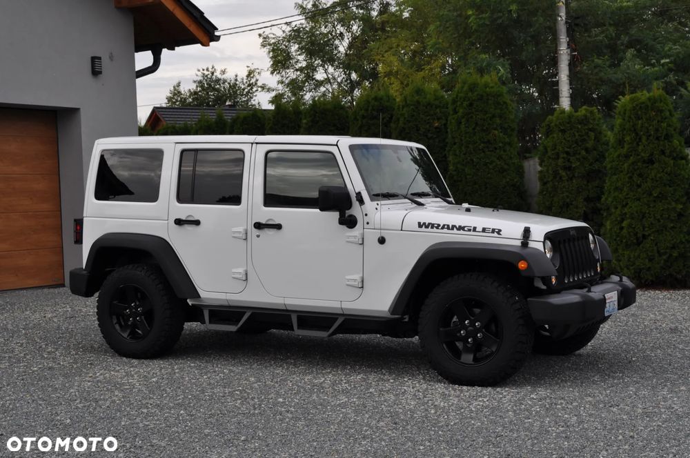 Jeep Wrangler 3.6 Unlim Black Edition II - 4
