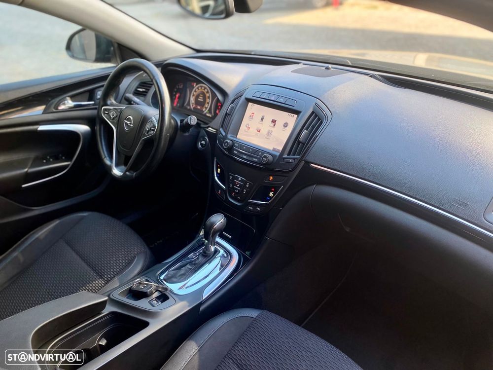 Opel Insignia Sports Tourer - 20