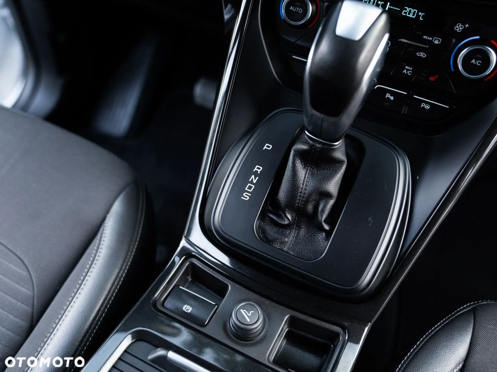 Ford Kuga 1.5 EcoBoost 4x4 Titanium - 19