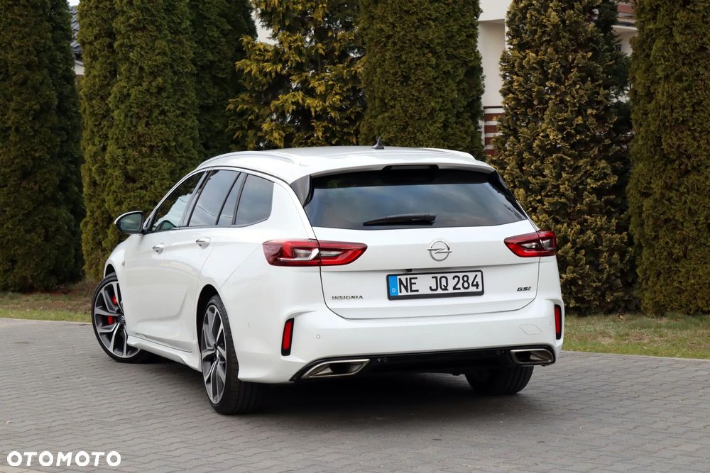 Opel Insignia 2.0 BiTurbo D 4x4 Automatik GSI - 13