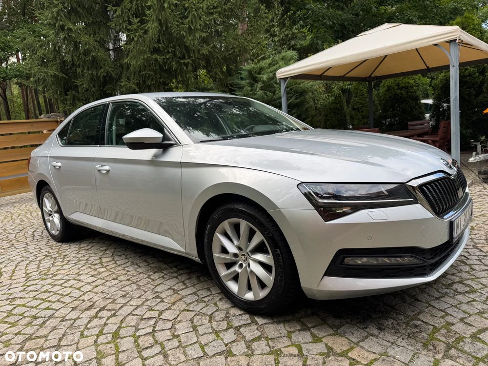 Skoda Superb 2.0 TDI SCR Ambition DSG - 8