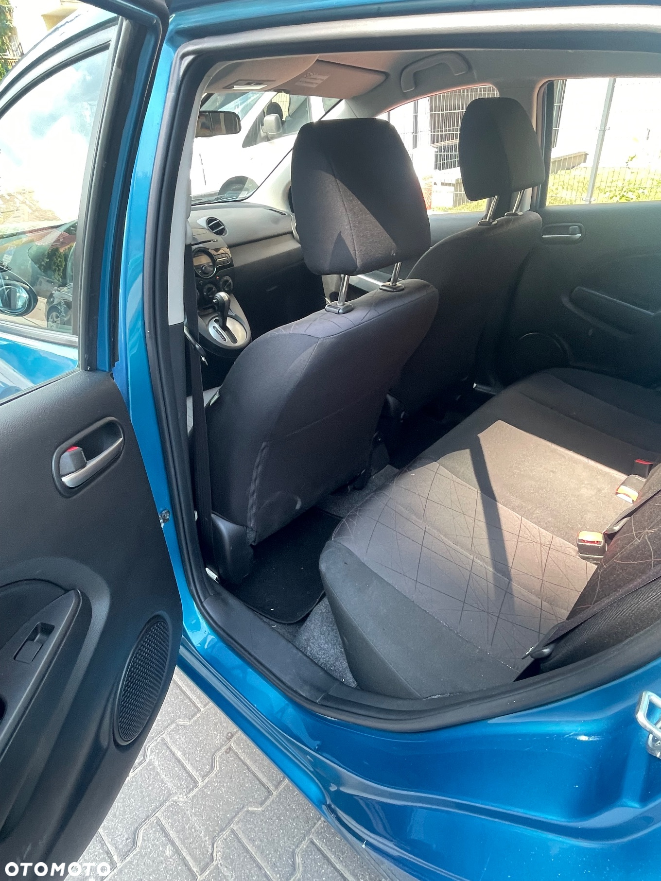 Mazda 2 1.5 Exclusive + - 16