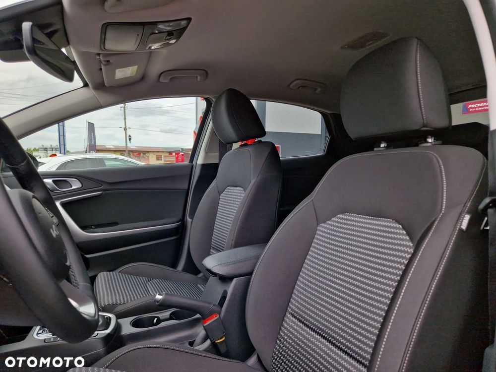 Kia XCeed 1.6 T-GDI M DCT - 11