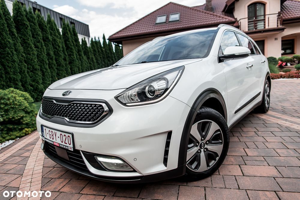 Kia Niro 1.6 GDI Hybrid L - 1