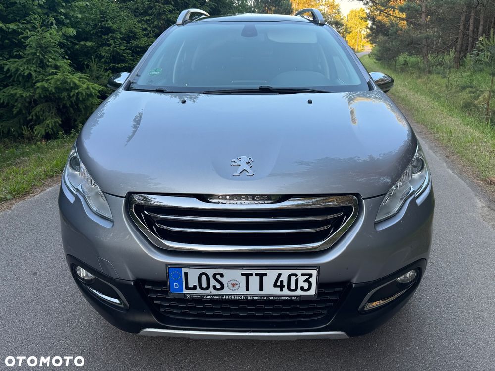 Peugeot 2008 1.6 BlueHDi Allure S&S - 17