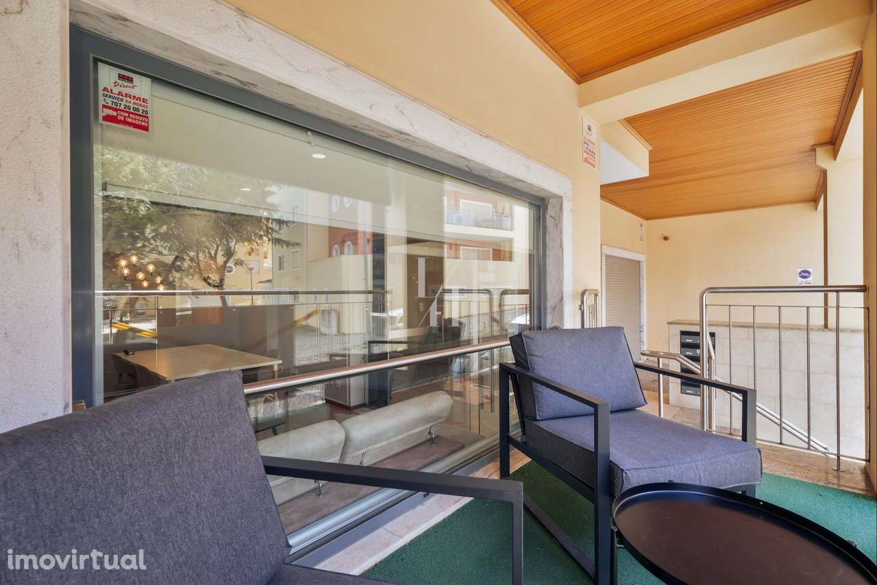 Loja para venda, no centro de Lagos - Grande imagem: 3/22