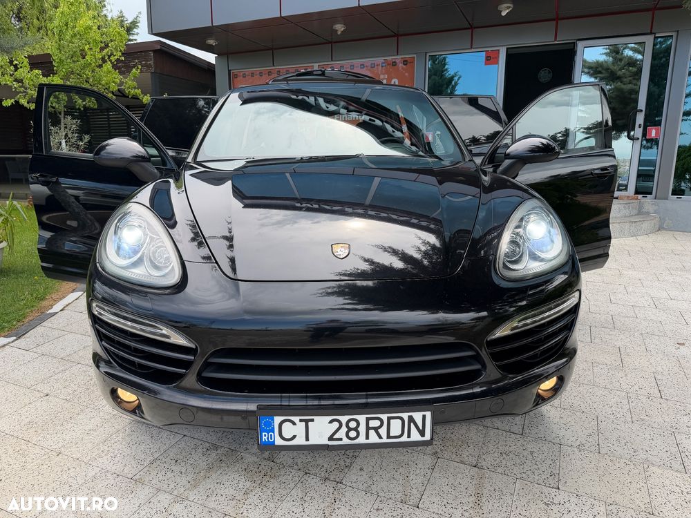 Porsche Cayenne Platinum Edition - 16