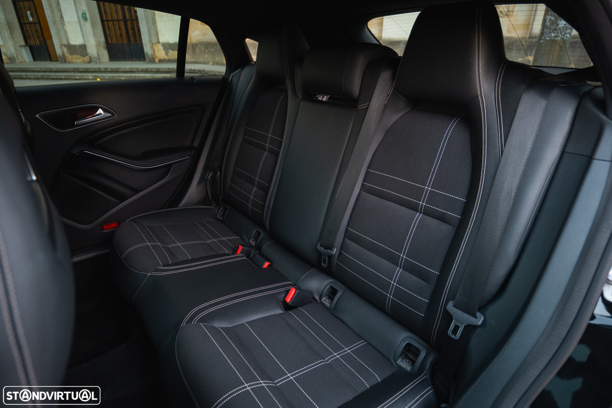 Mercedes-Benz CLA 200 d Shooting Brake Urban - 20