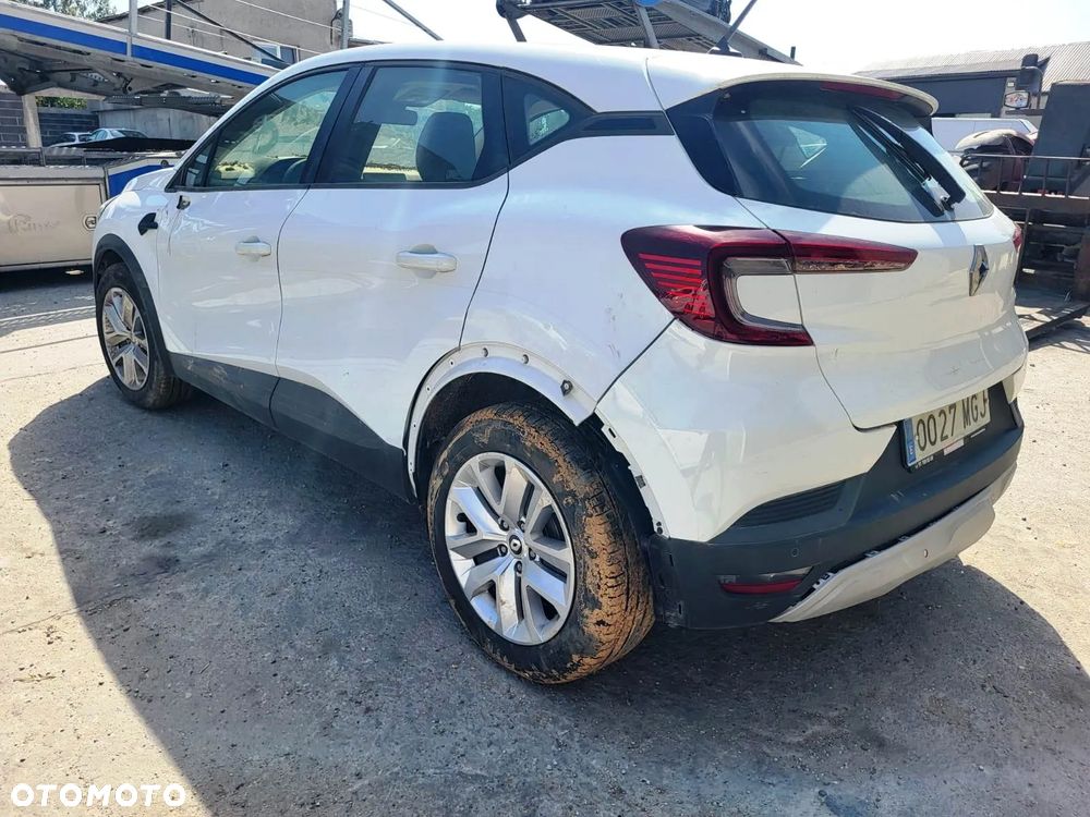Renault Captur TCe 100 EXPERIENCE - 5