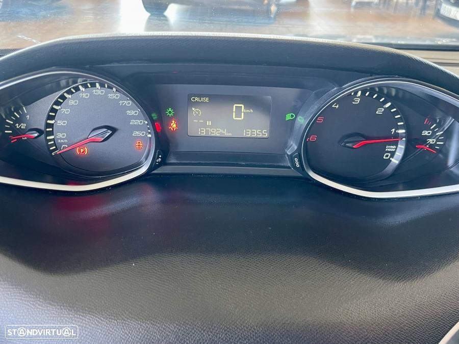Peugeot 308 SW 1.5 BlueHDi Style - 15