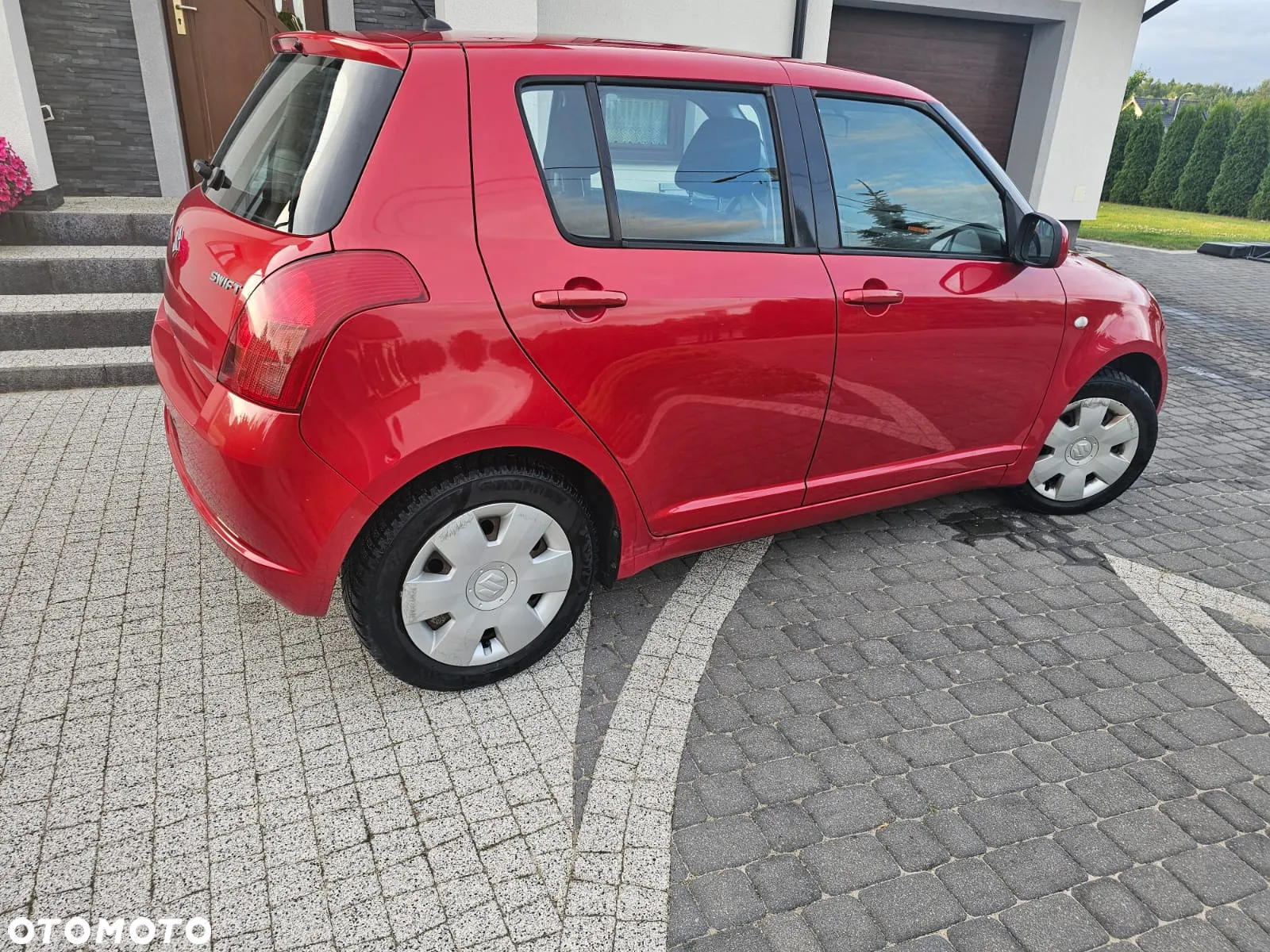 Suzuki Swift - 8