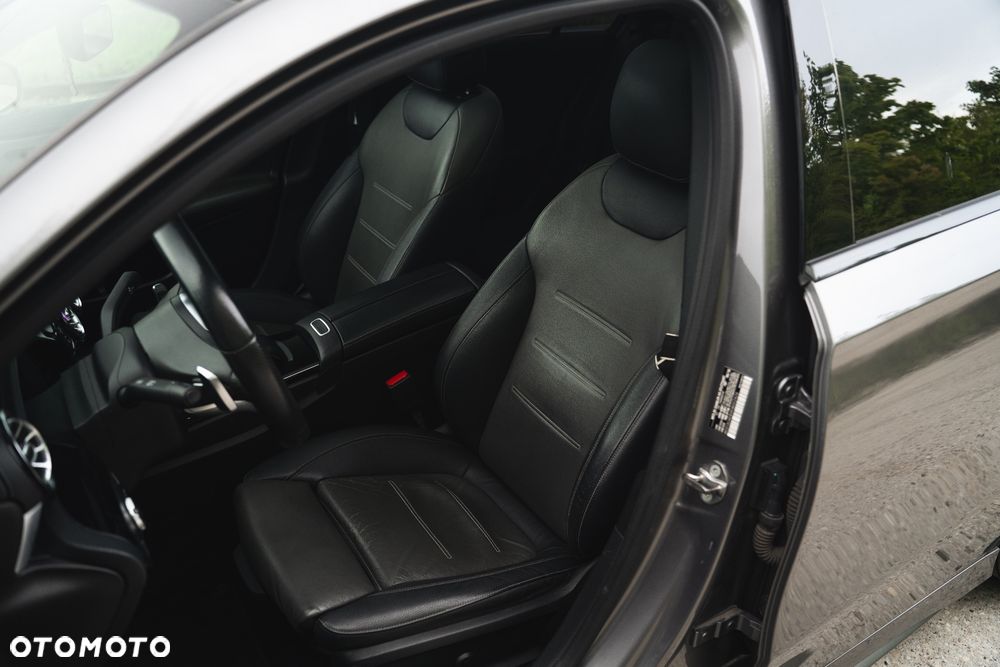 Mercedes-Benz Klasa A 220 7G-DCT AMG Line - 15