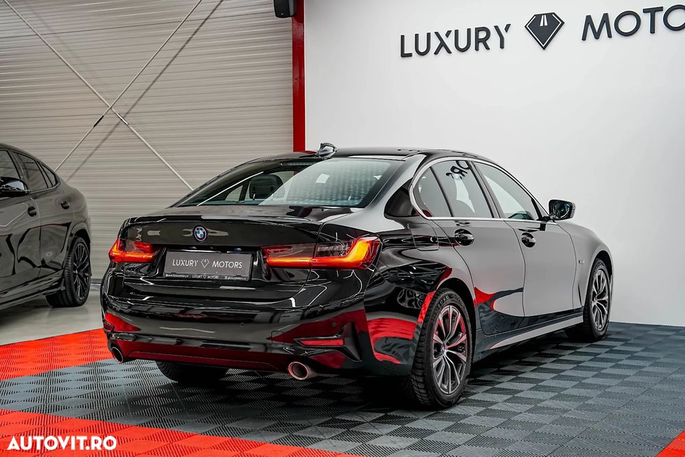 BMW Seria 3 320e Aut. Sport Line - 11