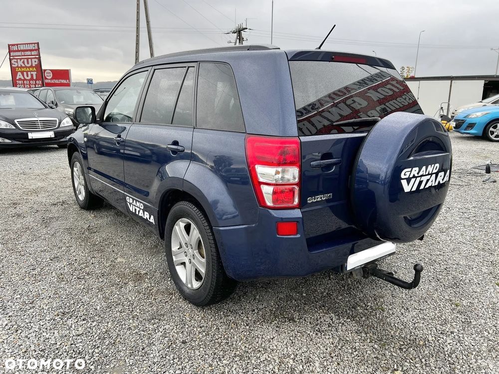 Suzuki Grand Vitara 2.0 - 4