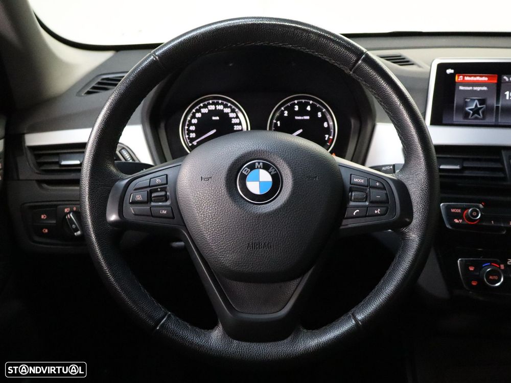 BMW X1 25 e xDrive - 9