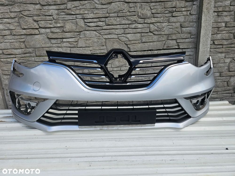 RENAULT Megane IV 4  zderzak przod - 1