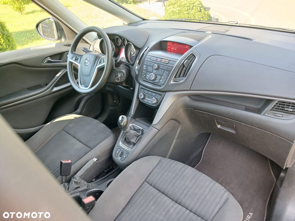 Opel Zafira 1.4 T Cosmo EU6 - 9