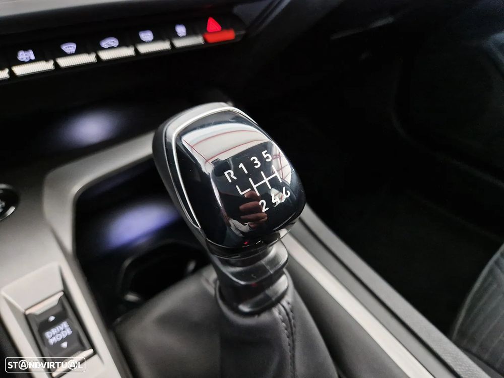 Peugeot 308 SW 1.2 PureTech Active Pack - 37