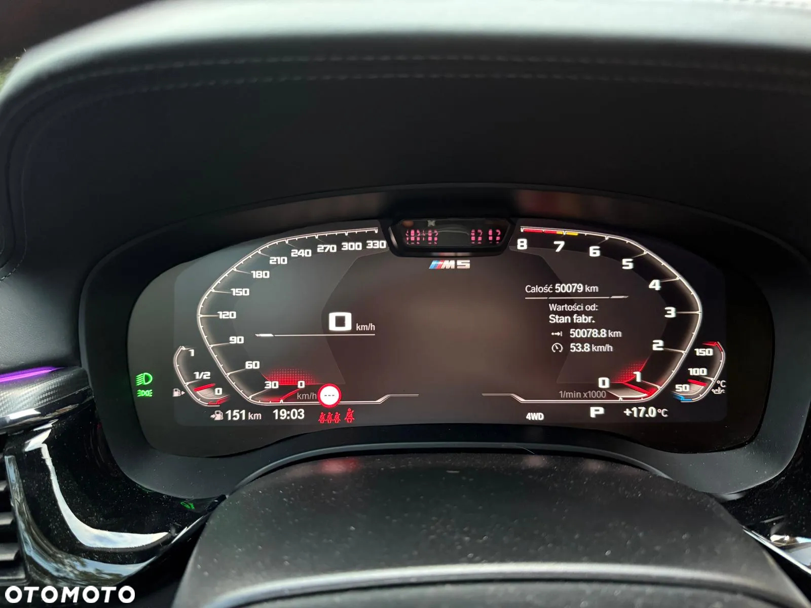 BMW M5 Competition - 30