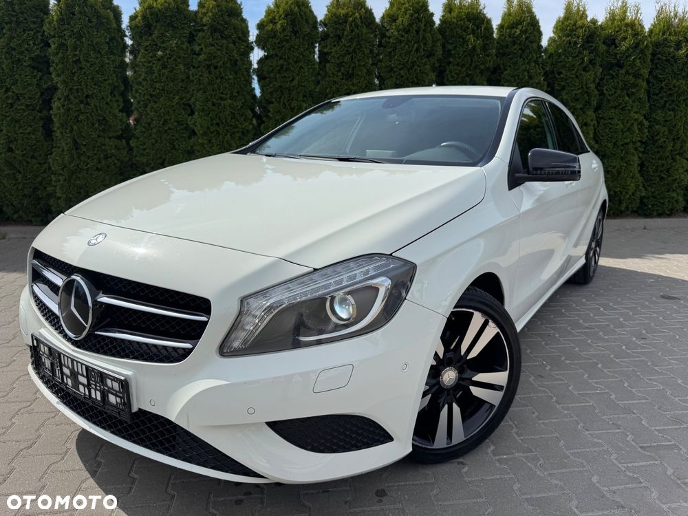 Mercedes-Benz Klasa A 200 7G-DCT Activity Edition - 3