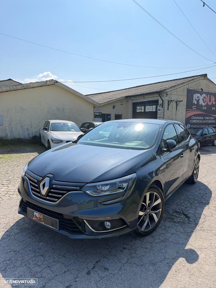 Renault Mégane ENERGY dCi 110 Start & Stop Bose Edition - 1
