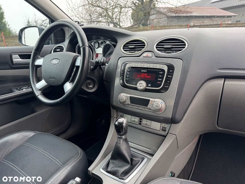 Ford Focus 1.6 TDCi DPF Titanium - 17