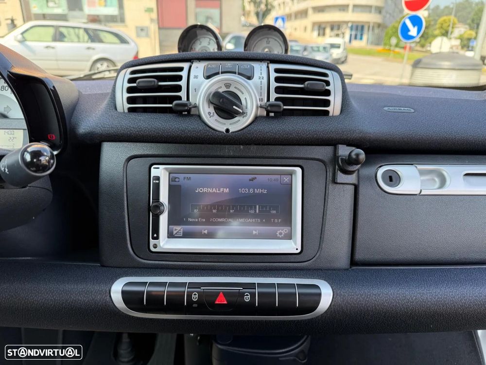 Smart ForTwo Coupé 0.8 cdi Passion 54 - 17