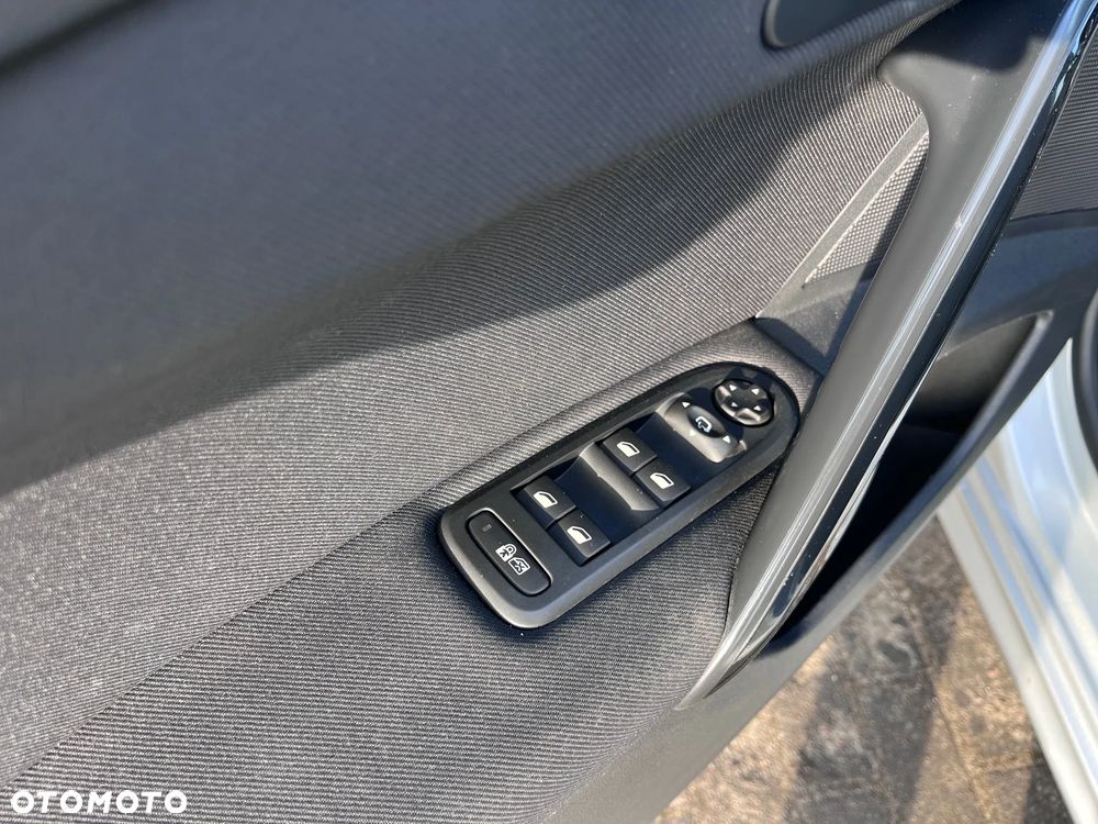 Peugeot 508 1.6 e-THP Active S&S - 16