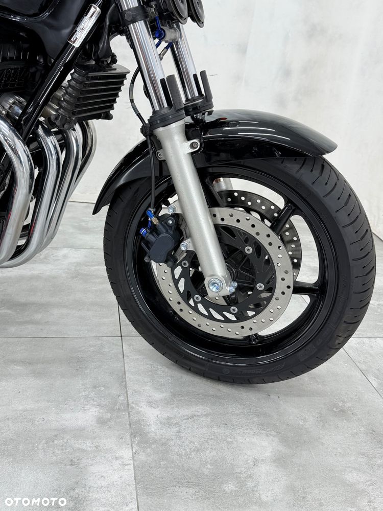 Honda CB - 22