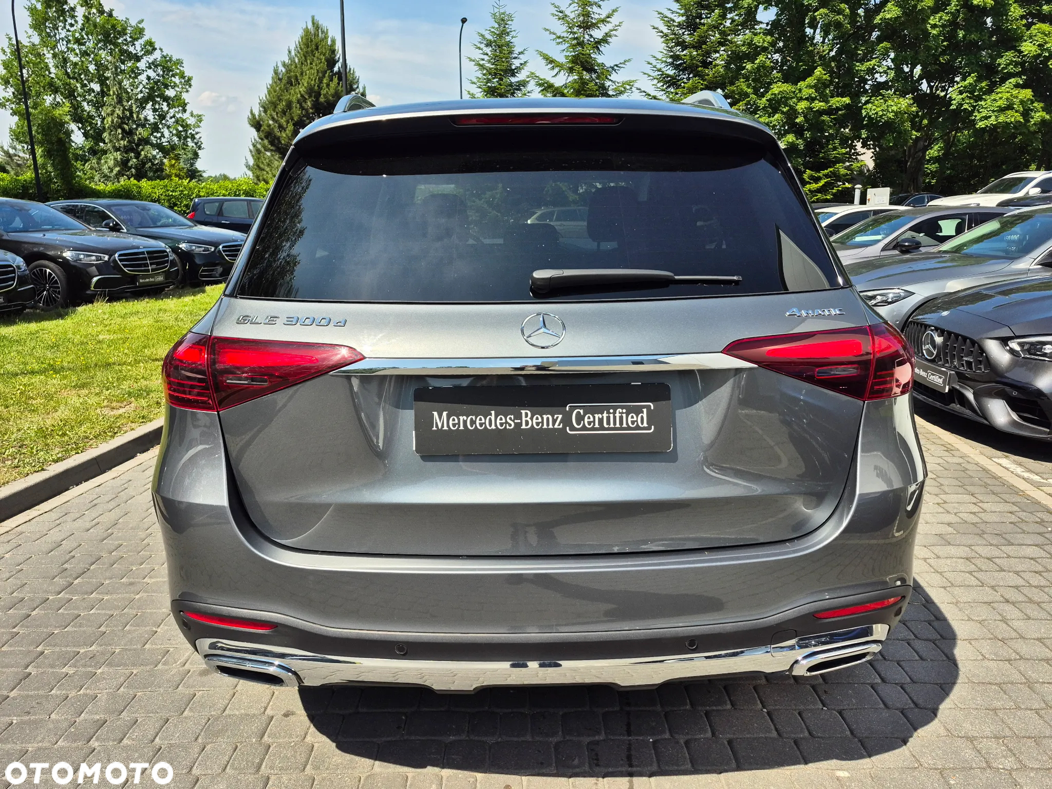 Mercedes-Benz GLE 300 d 4-Matic - 3