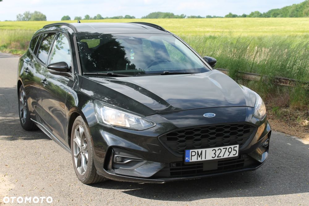 Ford Focus 1.5 EcoBlue Start-Stopp-System ST-LINE - 11