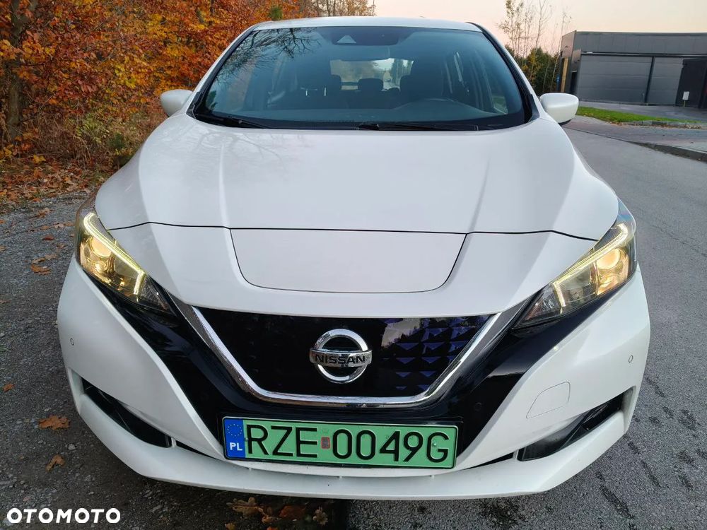 Nissan Leaf 40kWh N-Connecta - 2